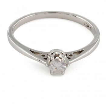 9ct white gold Diamond solitaire Ring size K